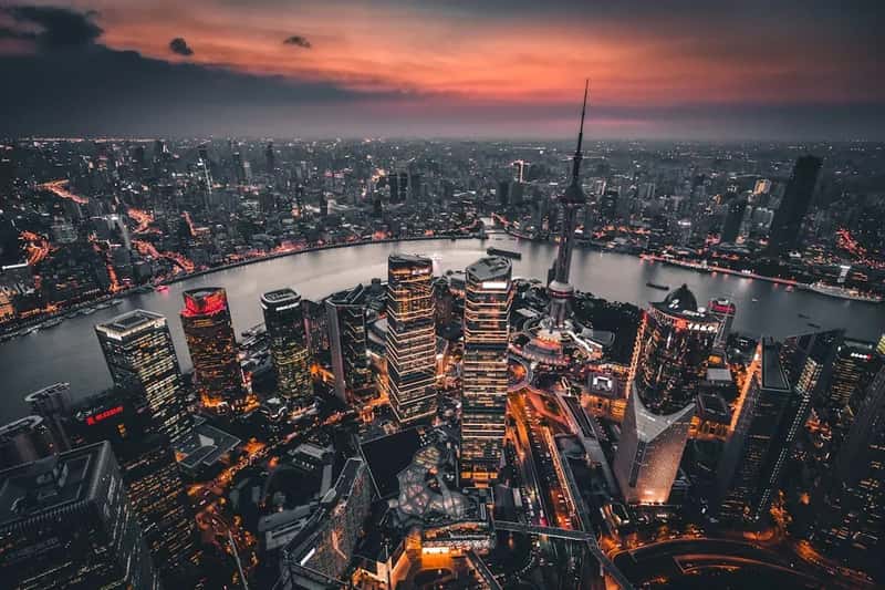 4. Shanghai, China - Economic Giant in Deep Water (Image Credits: Unsplash)