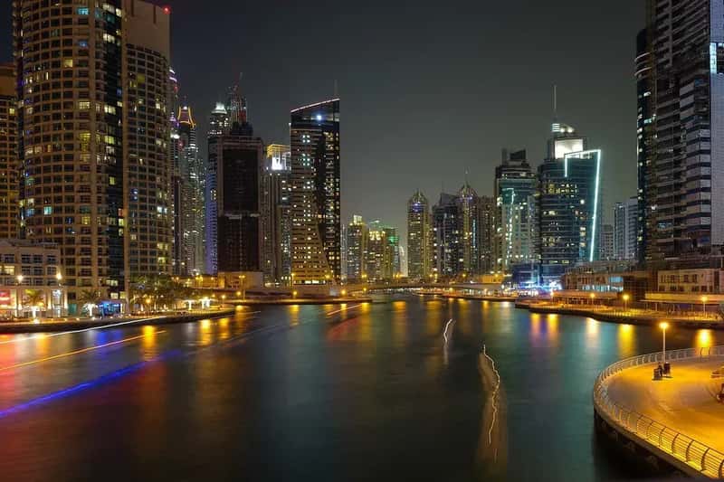 Dubai: Those Strict Laws Apply to Tourists Too (Image Credits: Flickr)