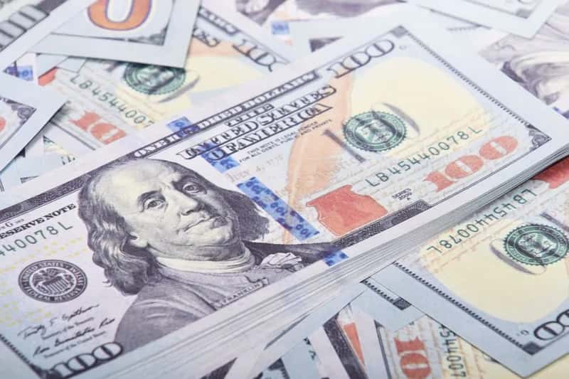 What's That in Dollars? (Image Credits: Pexels)