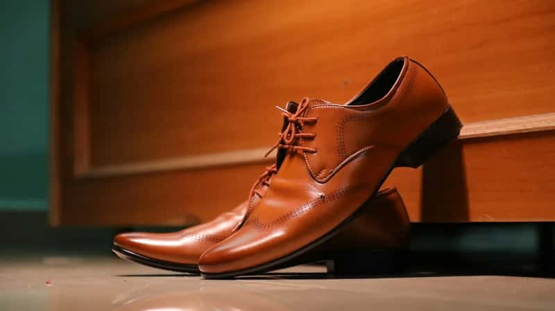 Not everyone uses a shoe, and that's fine (Image Credits: Unsplash)