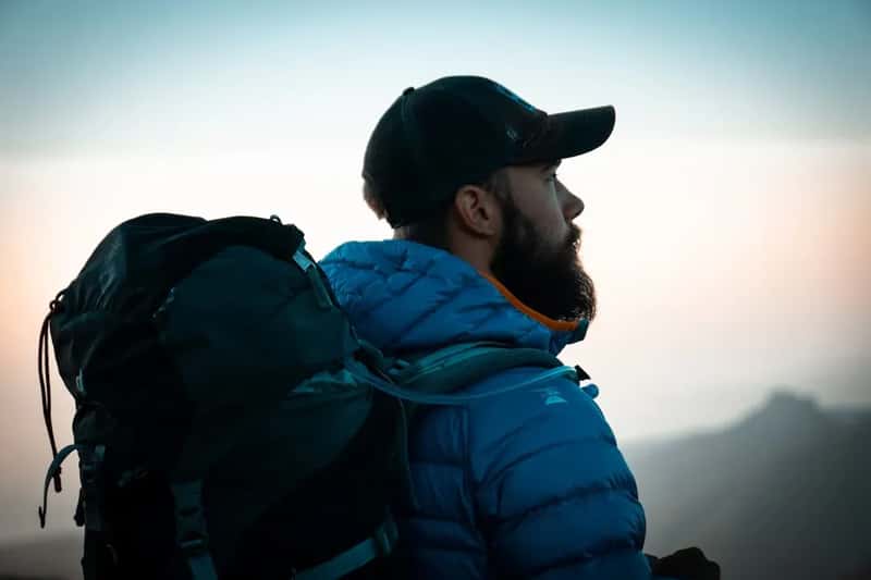 Setting Out Without Proper Gear or Emergency Equipment (Image Credits: Unsplash)