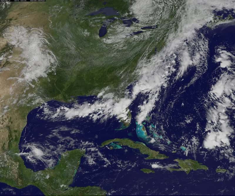 A Zig-Zagging Storm That Stalled Offshore (NASA Goddard Photo and Video, Flickr, CC BY 2.0)
