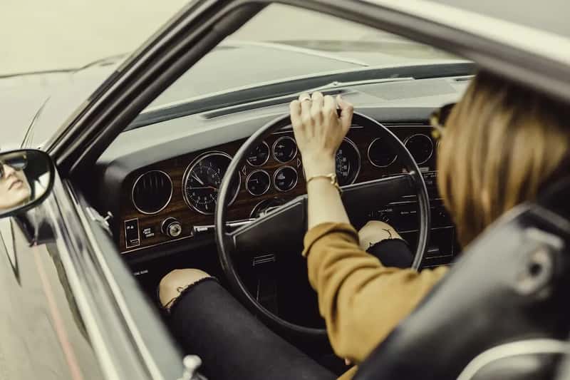 Young Driver Surcharges and the Age-Based Legal Fine Print (Image Credits: Pixabay)