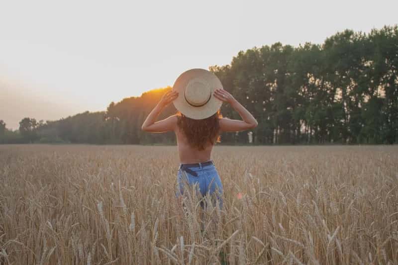 Wandering off the beach in a swimsuit or going topless (Image Credits: Pexels)