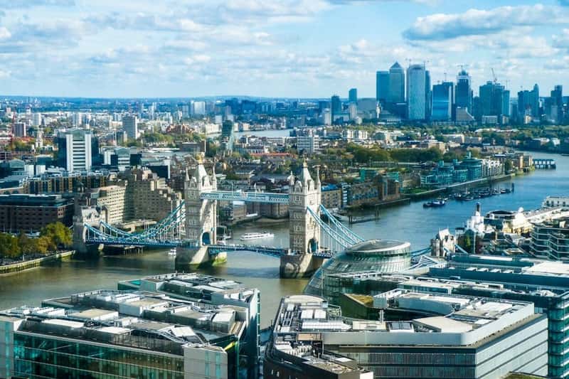 United Kingdom - Universal Care Despite Challenges (Image Credits: Unsplash)