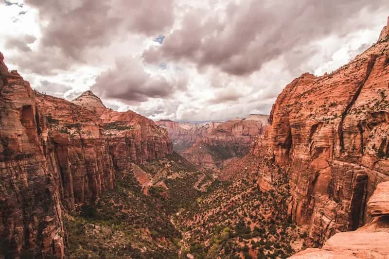 #5 - Zion National Park: Almost 5 Million Visitors in a Box Canyon (Image Credits: Pexels)