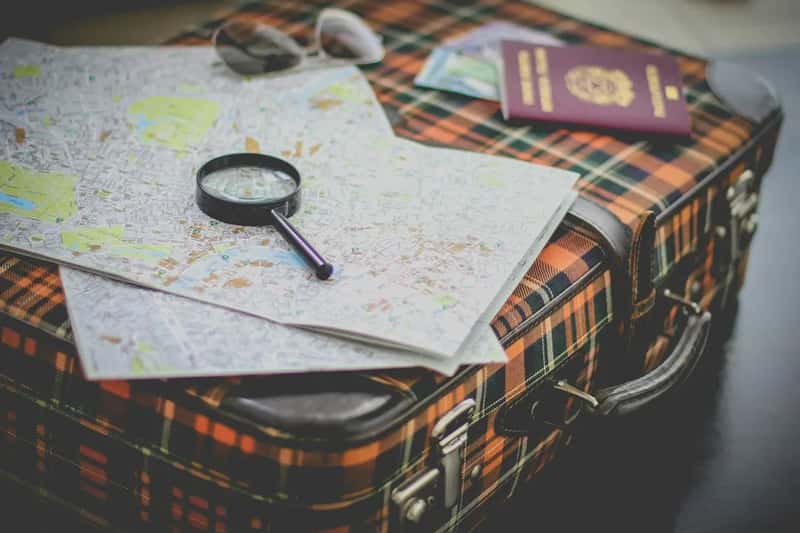 3. Carrying traveler's checks or stacks of cash "just in case" (Image Credits: Unsplash)