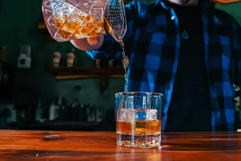 #9 - They Tip the Bar Staff on Night One (Image Credits: Unsplash)