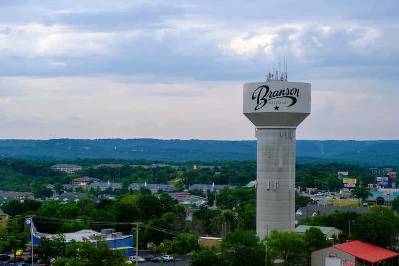 6. Branson, Missouri (Image Credits: Unsplash)