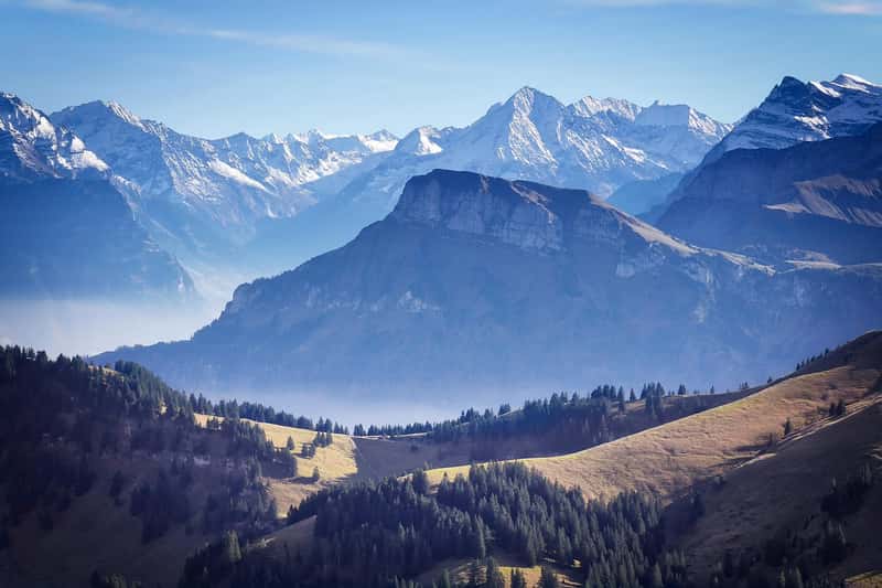 Switzerland: Alpine Paradise for American Adventurers (image credits: pixabay)