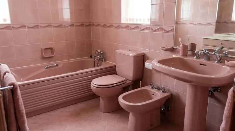#4 - Everything From the Same Manufacturer's Coordinated Suite (Image Credits: Gemini)