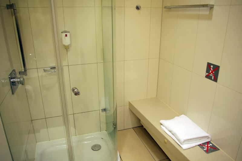 #8 - Ask for the Shower Suite the Moment You Walk In - Not 20 Minutes Later (Shower room, CC BY-SA 2.0)
