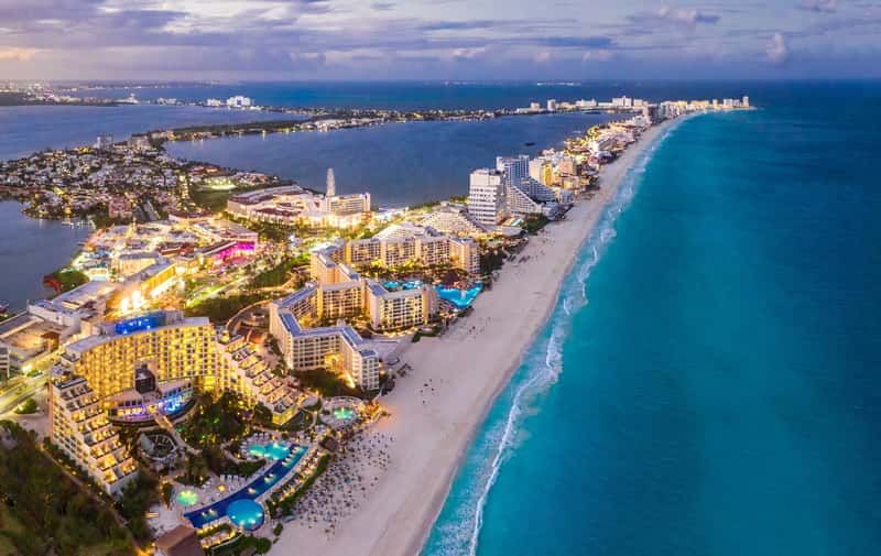 Cancun's Spring Break Capital (Image Credits: Shutterstock)
