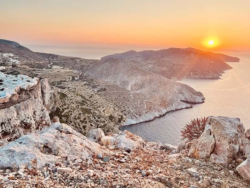 Folegandros (Image Credits: Unsplash)