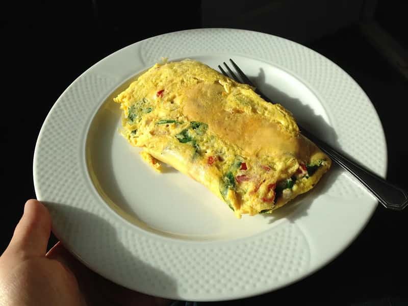 #2 - The Omelet Station Is the Most Underused Feature in the Entire Buffet (Image Credits: Pixabay)