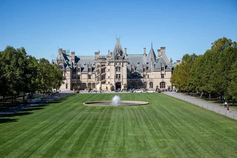 21. Biltmore Estate, Asheville, NC (Image Credits: Unsplash)