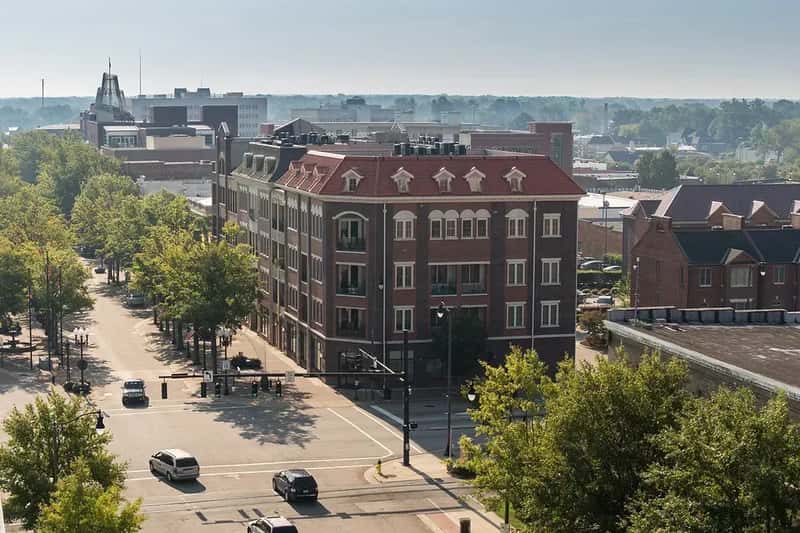 Fayetteville, Arkansas (Image Credits: Flickr)