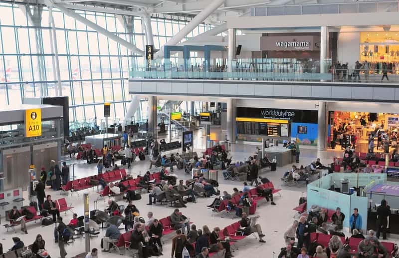 #9 - Timing Your Lounge Visit Is the Single Biggest Free Quality Upgrade (M McBey, Flickr, CC BY 2.0)
