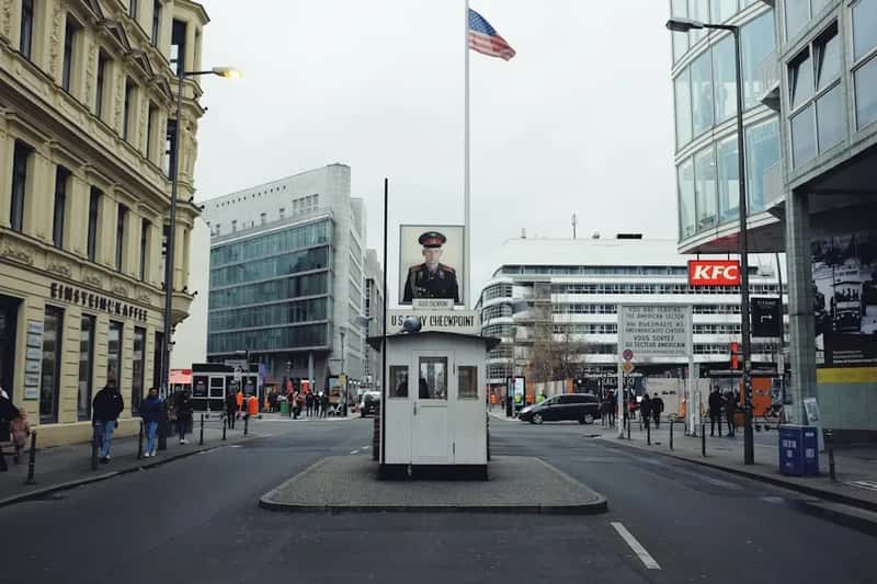 6. Checkpoint Charlie, Berlin – History Reduced to a Photo Backdrop (Image Credits: Unsplash)