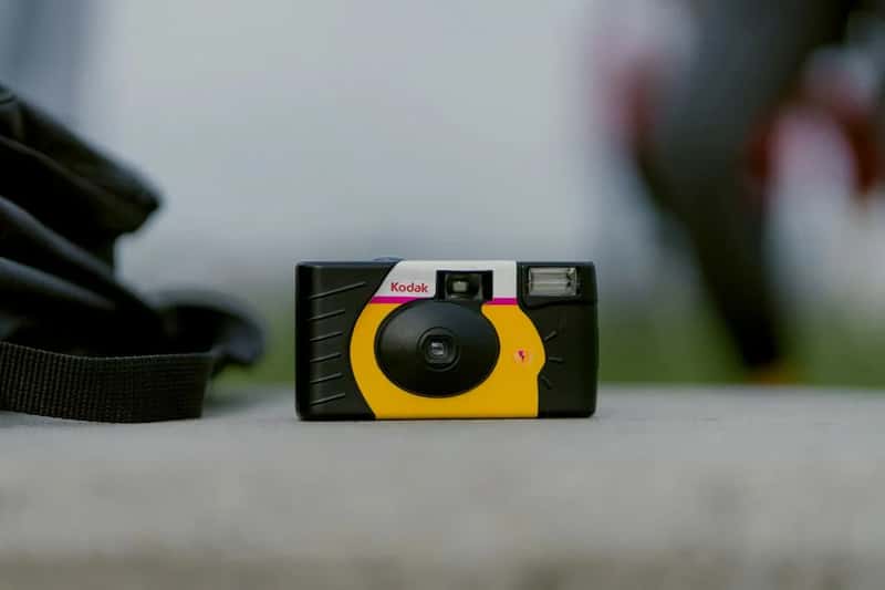 Disposable cameras and film (Image Credits: Unsplash)