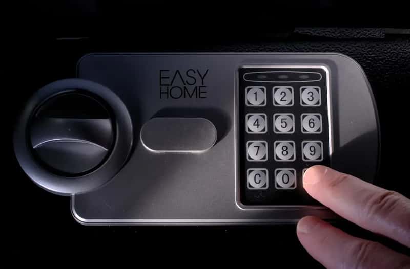 How Safe Is the Hotel Safe, Anyway? (Image Credits: Unsplash)