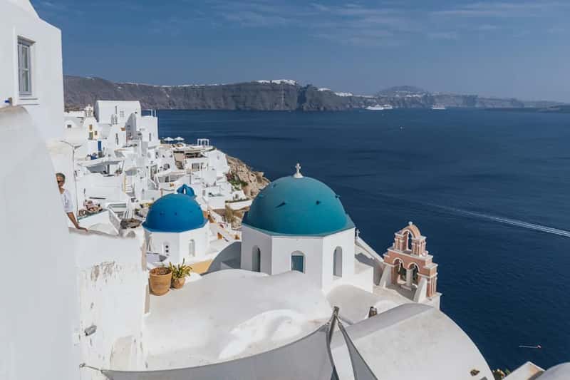 Santorini, Greece (Image Credits: Unsplash)