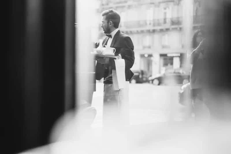 6. "This is not what I ordered" without softening (Image Credits: Unsplash)