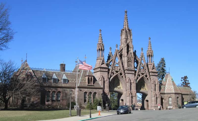 1. Green-Wood Cemetery, Brooklyn (By Beyond My Ken, CC BY-SA 4.0)