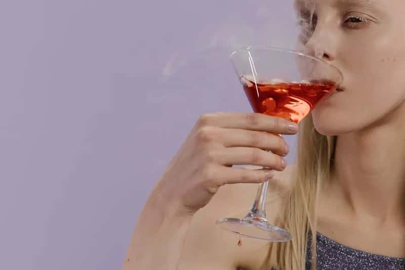11. Alcohol (Image Credits: Pexels)