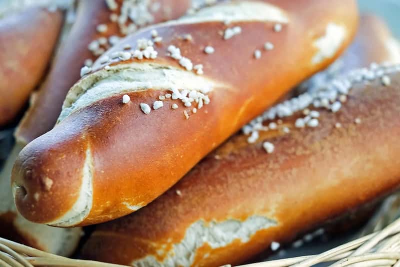 German pretzel sticks (Salzstangen) (Image Credits: Pixabay)
