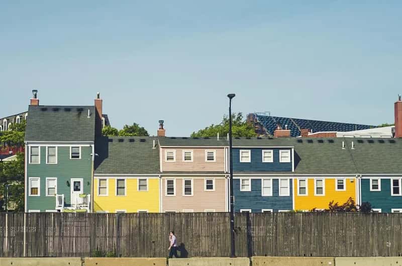 #24 - Roaming the Neighborhood Without Any ID or Contact Information (Image Credits: Stocksnap)