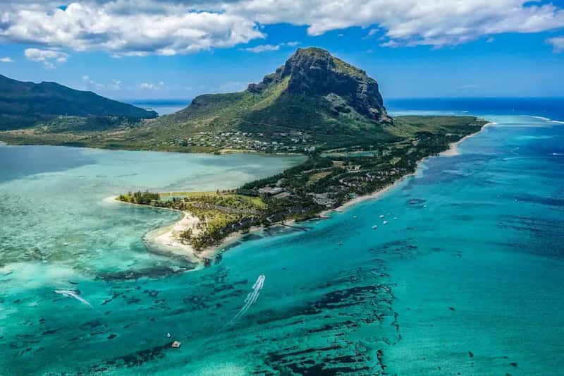Mauritius (Image Credits: Unsplash)