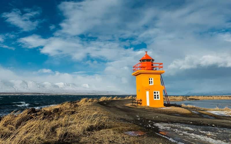 Iceland: Land of Fire and Ice (Image Credits: Pixabay)