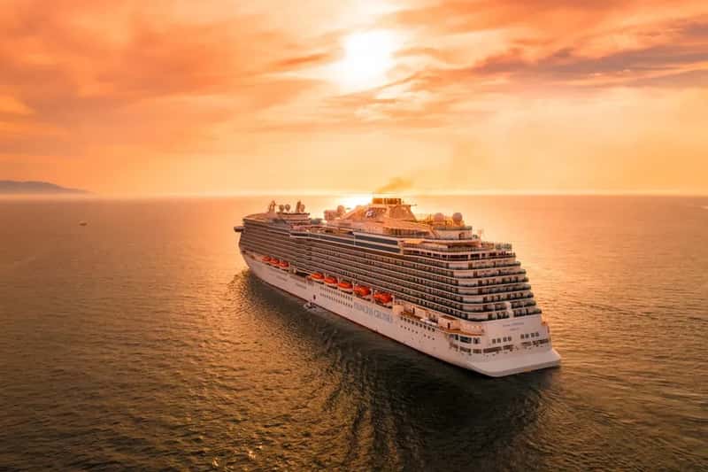 #15 - Flying In the Same Day the Cruise Departs (Image Credits: Unsplash)