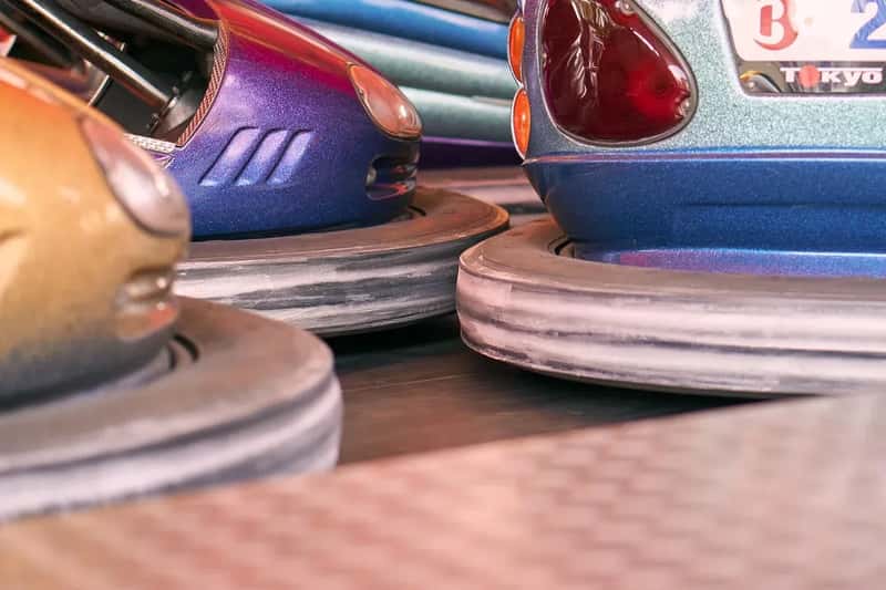 Industry-Wide Revenue Collapse and Visitor Decline (Image Credits: Pixabay)