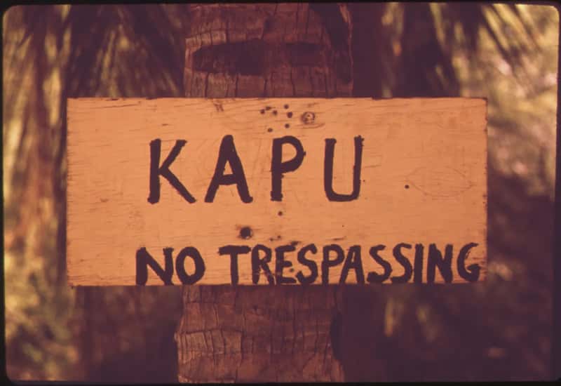 10. Learn what kapu signs actually mean (U.S. National Archives and Records Administration, Public domain)