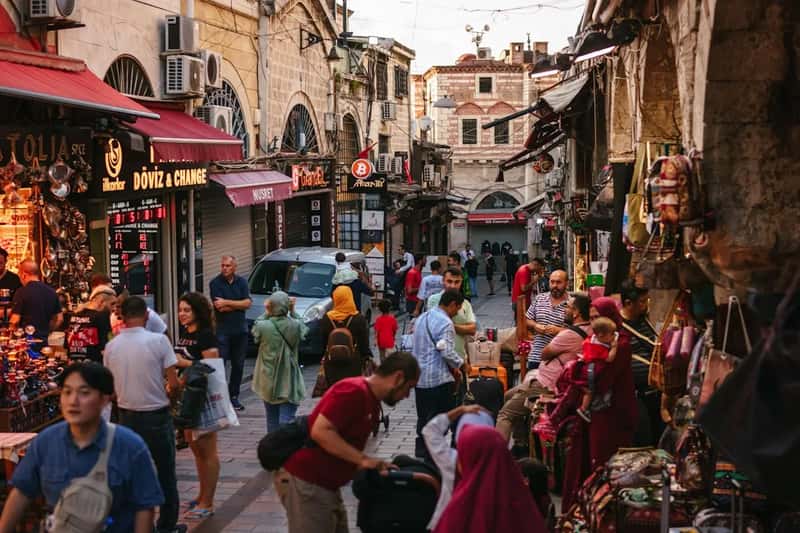 3. Turkey: Istanbul's Grand Bazaar and Beyond (Image Credits: Unsplash)