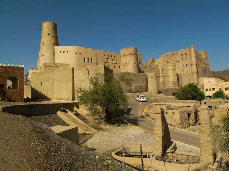 Oman: Desert Forts and Frankincense Trails (Francisco Anzola, Flickr, CC BY 2.0)
