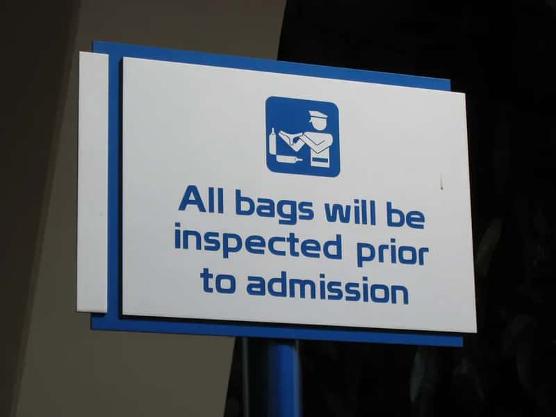 Packing Prohibited Items in Carry On Bags (Image Credits: Flickr)