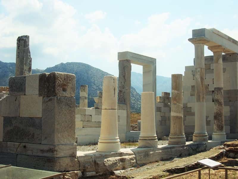Delos: Apollo's Sacred Birthplace Where Time Stands Still (Image Credits: Pixabay)