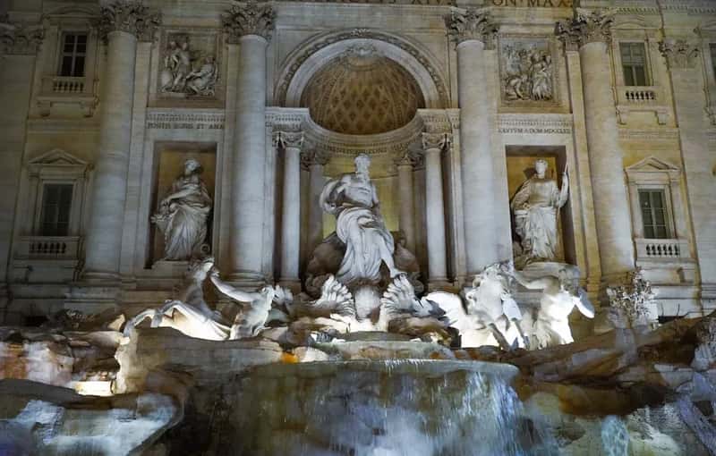 8. The All-Day Restaurant Near the Trevi Fountain, Rome (Image Credits: Unsplash)
