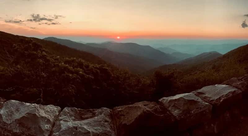 #10 - Shenandoah National Park: Skyline Drive, Minus the Solitude (Image Credits: Unsplash)