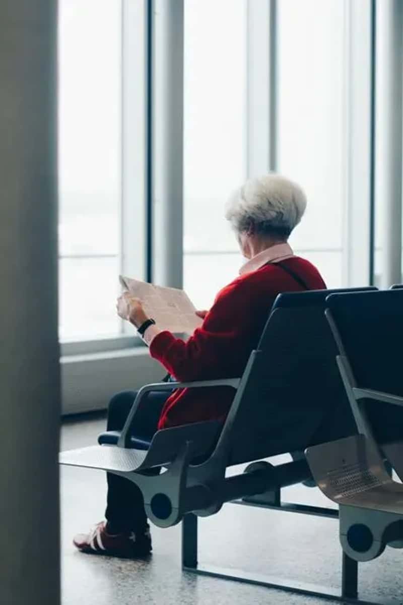 #5 - Staying Calm During Disruptions Is One of the Most Powerful Non-Status Upgrade Signals (Image Credits: Pexels)