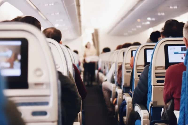 1. Book on Fridays, Fly on Tuesdays (Image Credits: Unsplash)