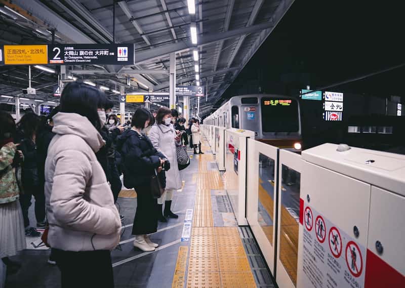 Japan Proves Punctuality Equals Tourist Confidence (Image Credits: Unsplash)