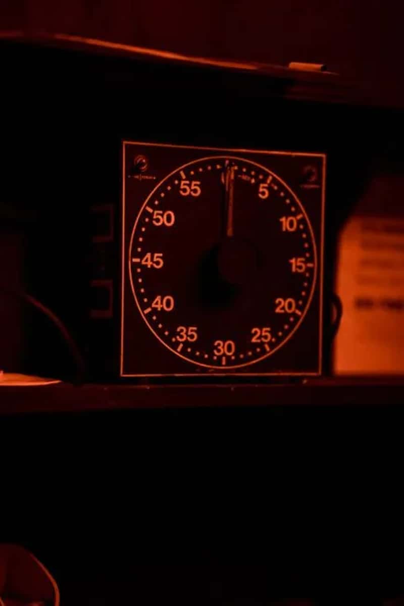2. The Clock Is Always Ticking on Unsecured Bookings (Image Credits: Pexels)