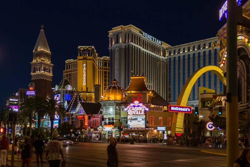 One Casino Blinked - And Removed the Fees (By Dietmar Rabich, CC BY-SA 4.0)
