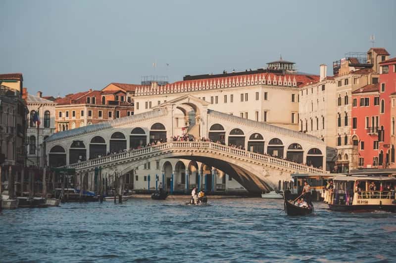 Venice: a city with no cars and nowhere else to compare it to (Image Credits: Unsplash)
