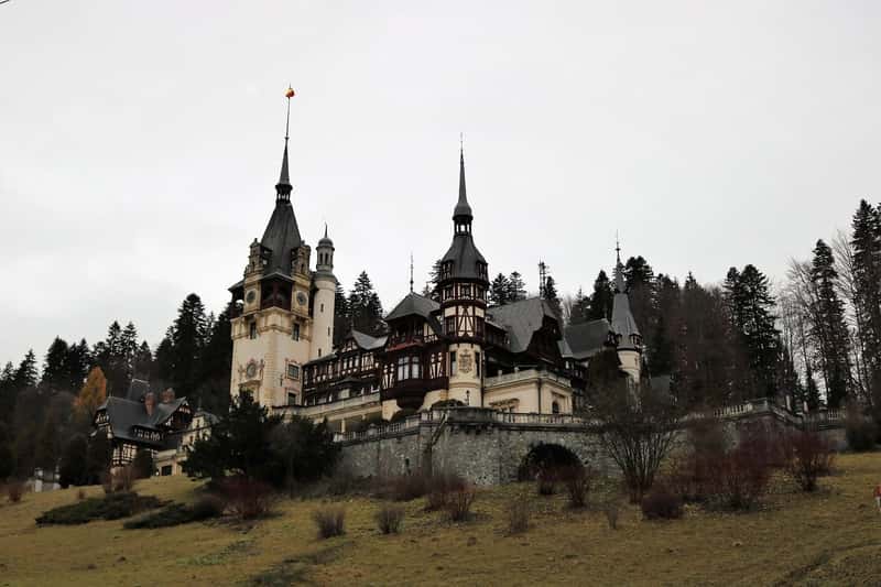 Peleș Castle: Romania's True Royal Jewel (Image Credits: Pixabay)