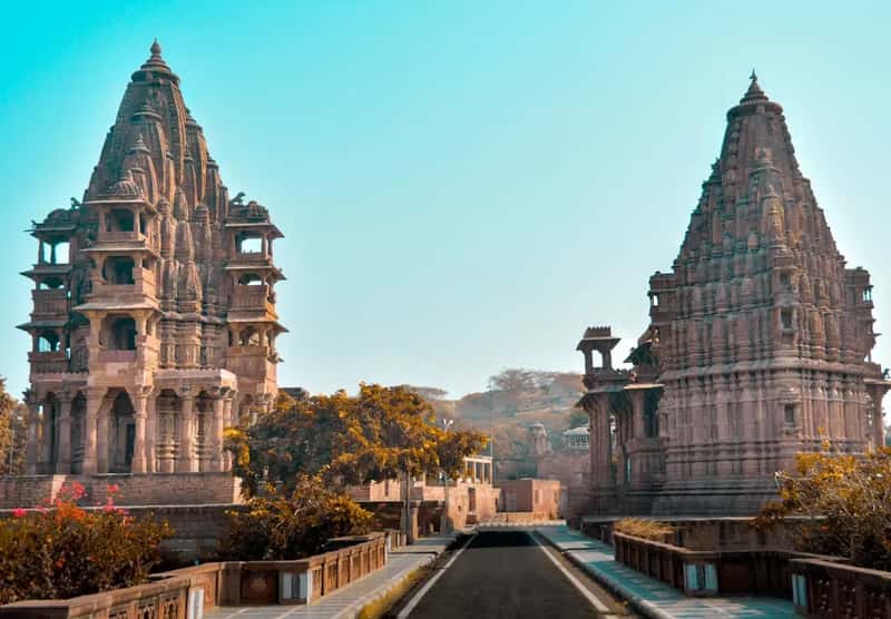 India: The World's Pharmacy With Minimal Gatekeeping (Image Credits: Unsplash)